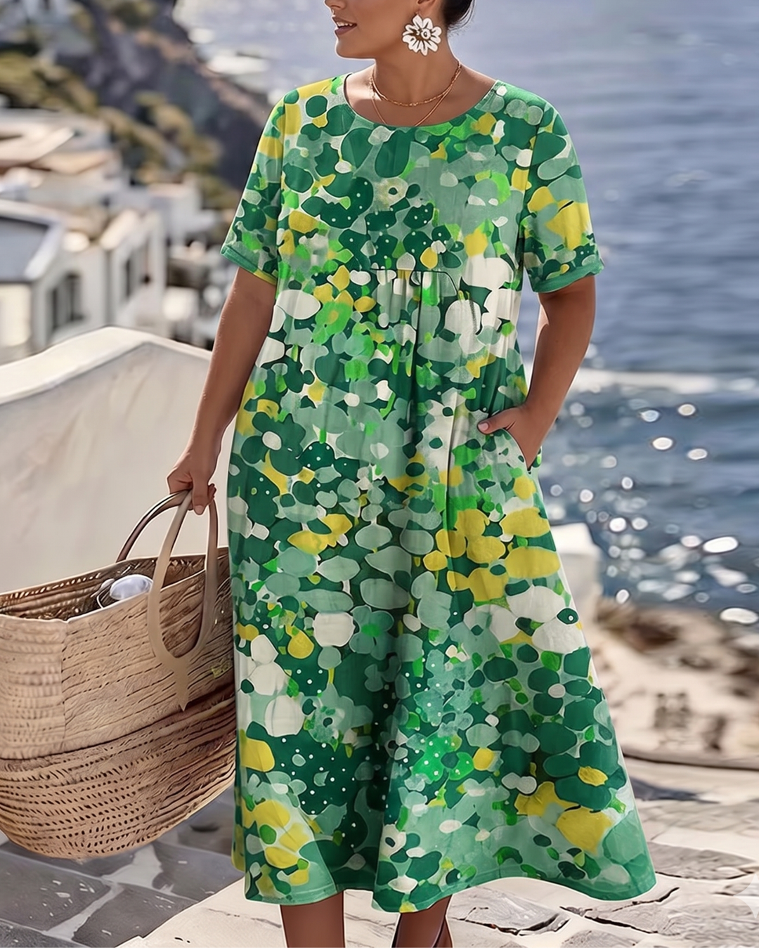 Jolene - Floral Print Maxi Dress in Green