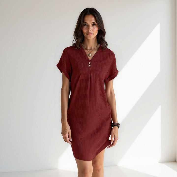 Kinley - Classic Pleated Midi Dress in Red