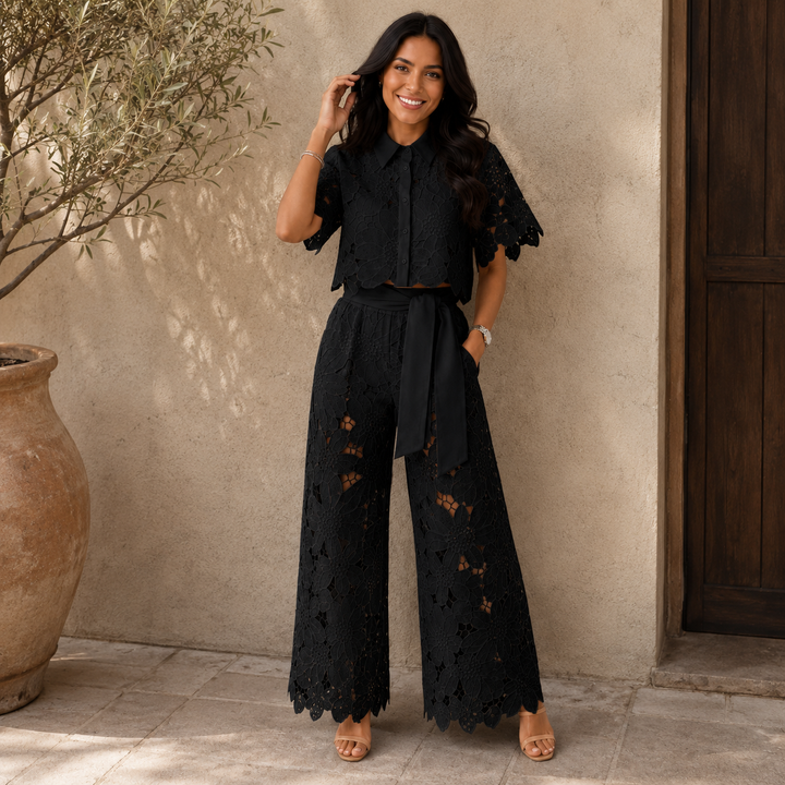 Holly - Elegant Lightweight Two-Piece Set in Pink