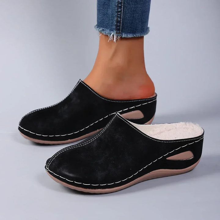 Gwendolyn - Orthopedic Comfort Slippers