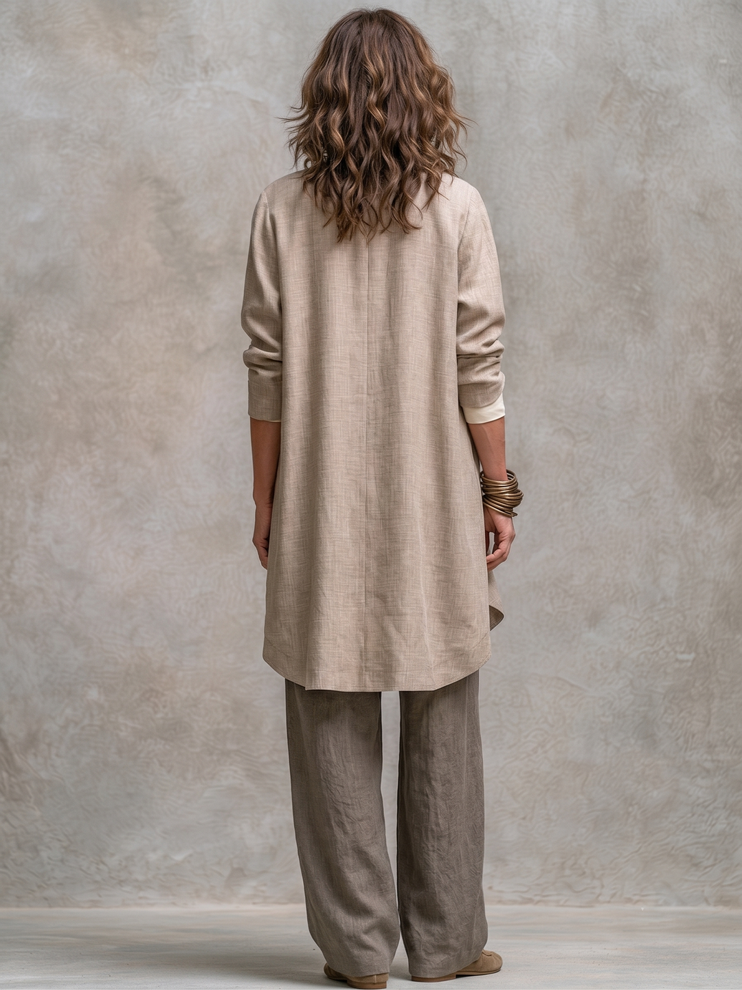Selma linen three-piece set, jacket and wide-leg trousers, back view